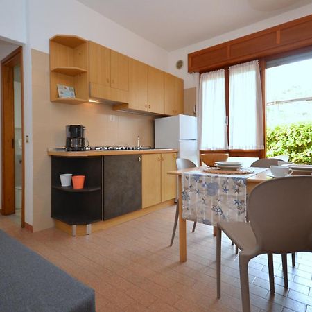 Villa Rosanna Lignano Sabbiadoro Exteriör bild