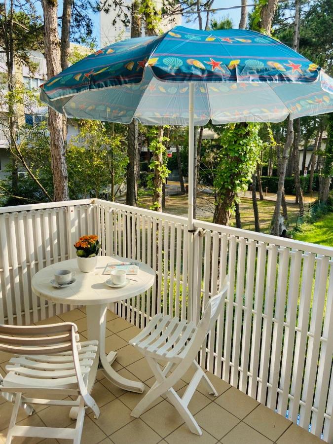 Villa Rosanna Lignano Sabbiadoro Exteriör bild