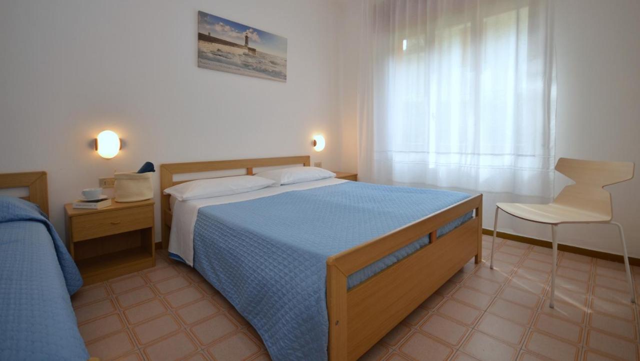 Villa Rosanna Lignano Sabbiadoro Exteriör bild