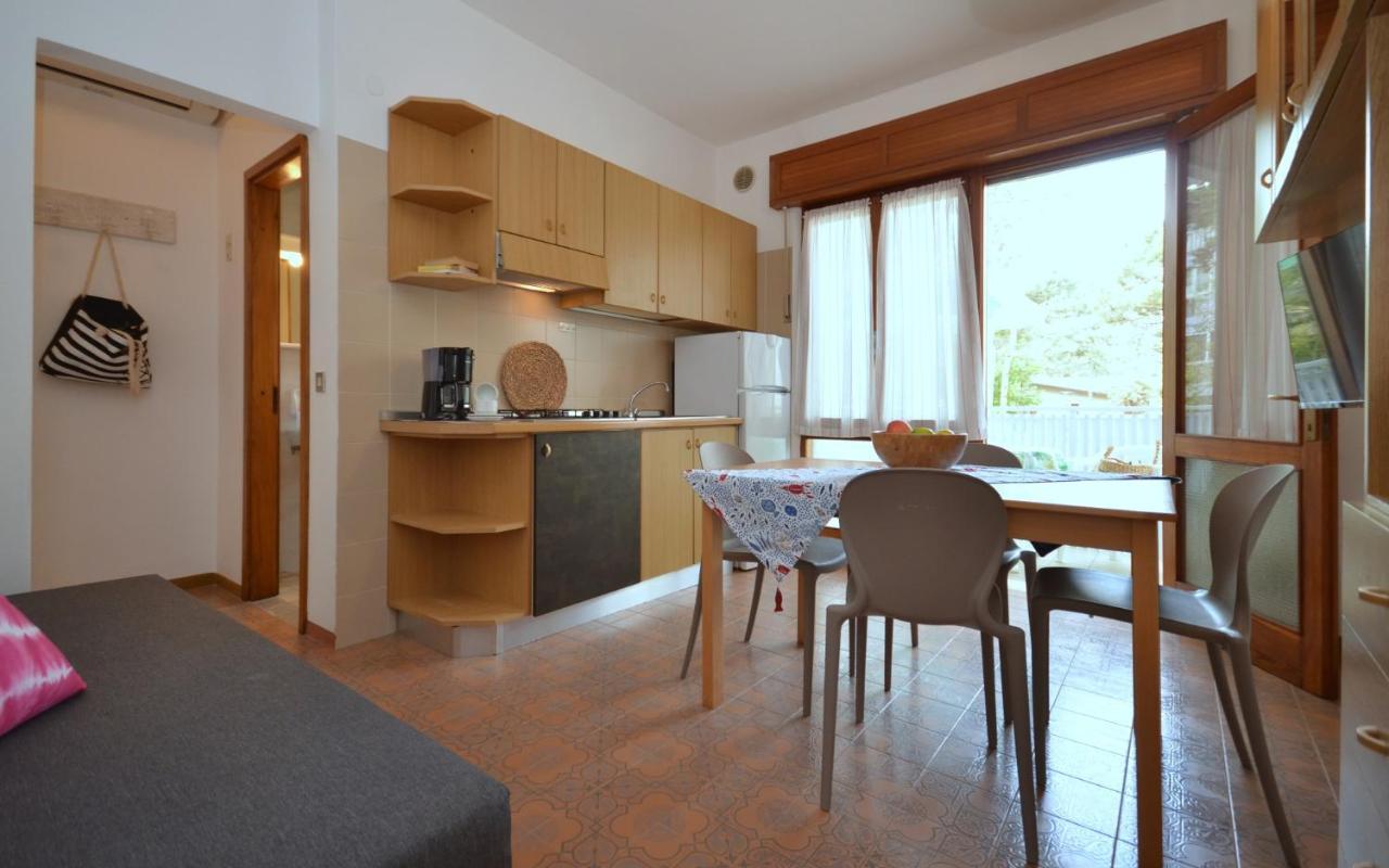 Villa Rosanna Lignano Sabbiadoro Exteriör bild